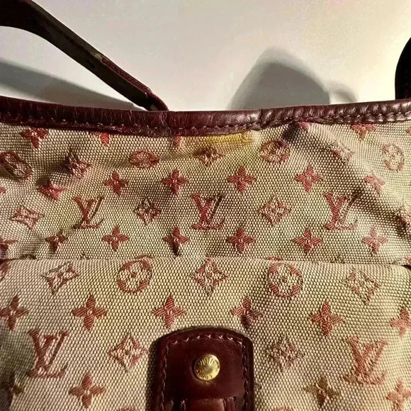 Louis Vuitton Medium Mary Kate Mini Lin Crossbody Shoulder Bag